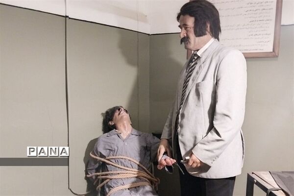 اردوی دانش‌آموزان دبیرستان امامت پاکدشت به موزه عبرت