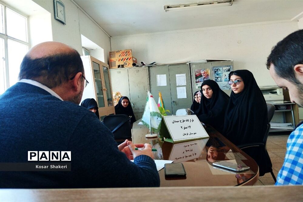 نشست دبیران قرارگاه چهارده صفر ۲ در آموزش و پرورش شهرستان قوچان