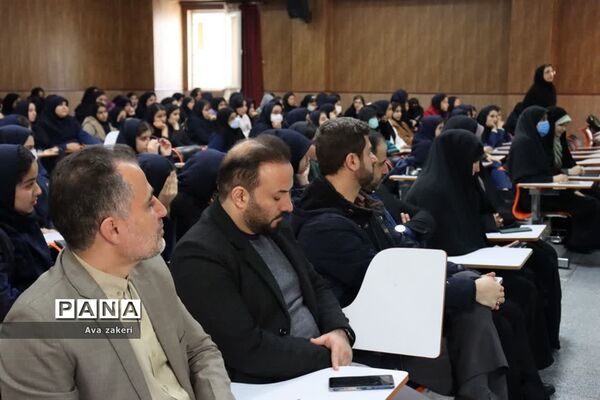 نمایشگاه فرهنگ و هنر