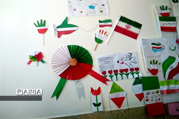 برگزاری روز بدون کیف و کتاب  مطابق با دهه فجر و 22 بهمن ماه در دبستان بوستان شهرستان بن
