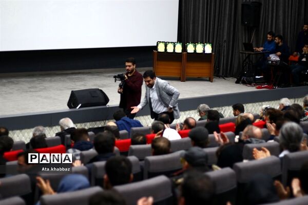 آپاراتچی، فاتح فجر در تبریز
