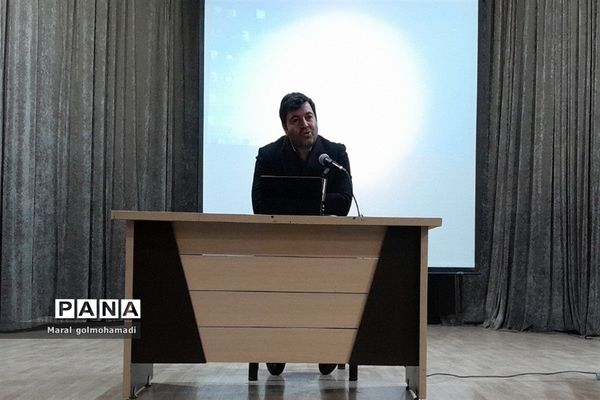 دومین جشن تکلیف سیاسی برای رای اولی ها در ورامین