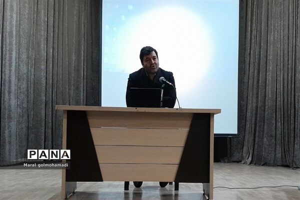 دومین جشن تکلیف سیاسی برای رای اولی ها در ورامین