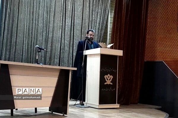 دومین جشن تکلیف سیاسی برای رای اولی ها در ورامین