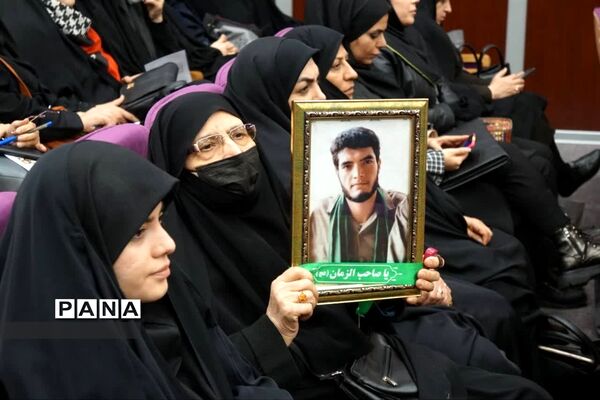 کنگره شهدای دانش‌آموزی آموزش و پرورش منطقه ۲ تهران