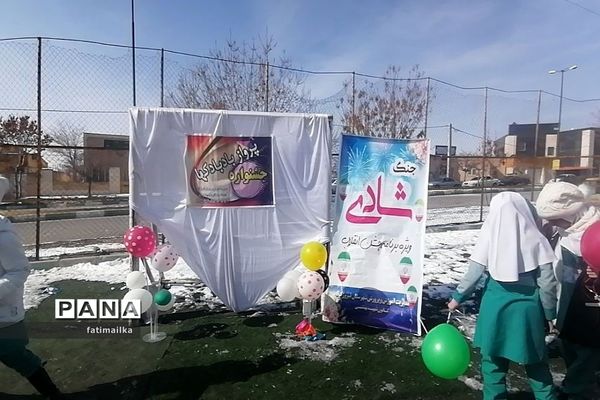 جشنواره ساخت آدم‌برفی و پرواز بادبادک‌ها در شهرستان فیروزکوه