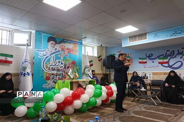 برگزاری مانور یاوران انقلاب در دبیرستان دخترانه متوسطه اول شهید محمدرضا خشکباری شهرستان قدس