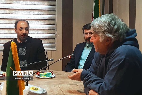 کارگاه نویسندگی برای دانش‌آموزان، در دماوند