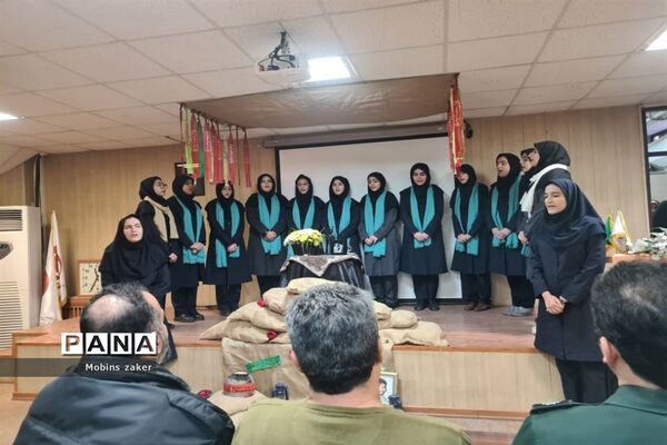 برگزاری یادواره شهدا در دبیرستان دخترانه فرهنگ ۱۳