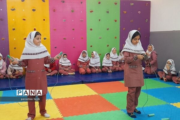 اجرای طرح شهید خرازی در مدرسه پروین اعتصامی بهارستان دو