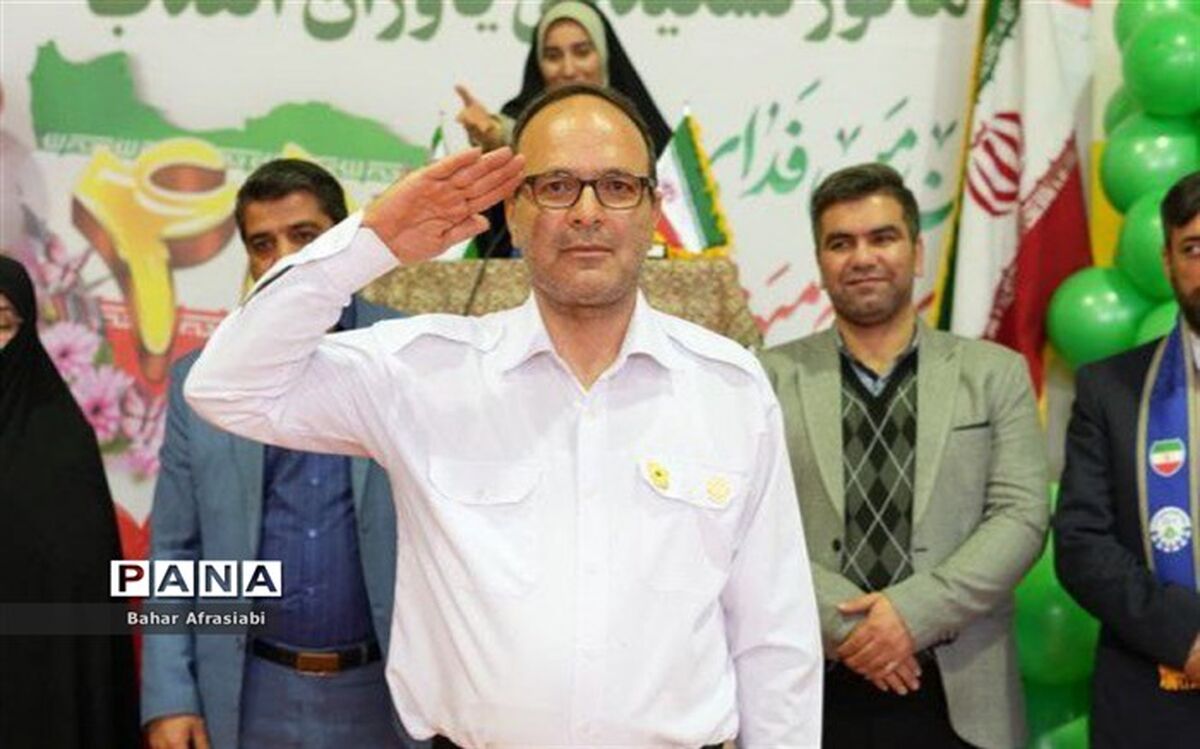 شرکت دانش‌‌آموزان در فعالیت‌های گروهی و اجتماعی، بهترین روش برای رسیدن به هدف سازمان دانش‌آموزی