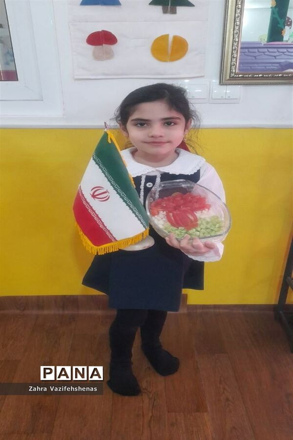 مراسم صبحانه انقلاب در مهد کودک گل‌های هستی شهرستان شیروان