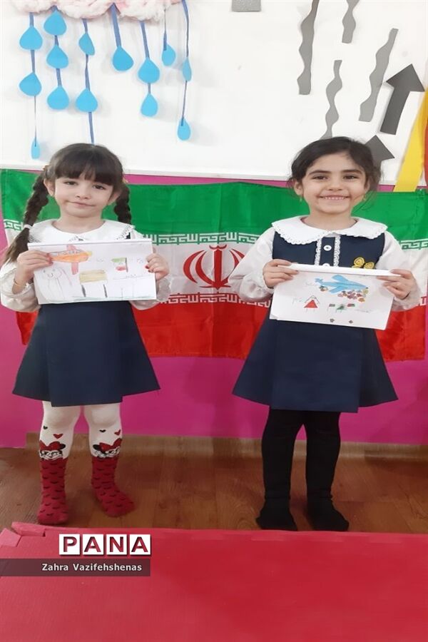 مراسم صبحانه انقلاب در مهد کودک گل‌های هستی شهرستان شیروان
