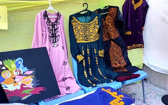 برگزاری نمایشگاه دست سازه‌های دانش آموزی در بشاگرد/فیلم