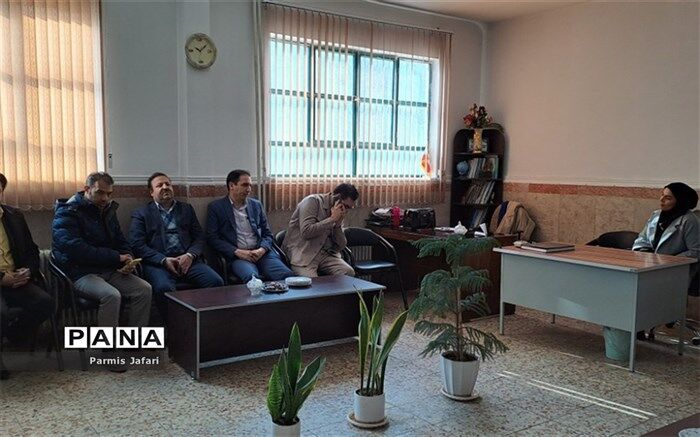 افتتاح زمین ورزش مدرسه استاد شهریار در شهرستان شهریار/فیلم