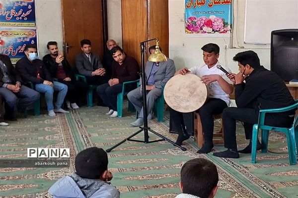 جشن انقلاب در مدارس ابرکوه