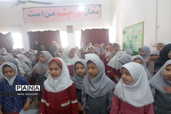 حضور خادمین حرم مقدس رضوی در دبستان نرجس شهرستان مهریز