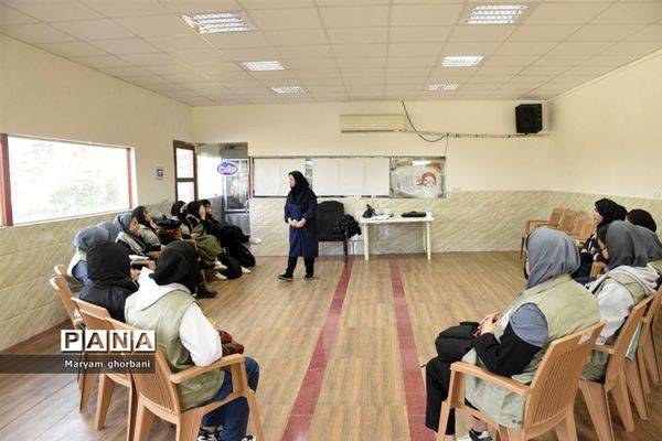 برگزاری اردوی دانش‌آموزی هفت سنگ در مازندران