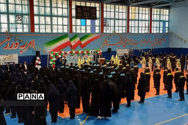 مانور یاوران انقلاب دانش‌آموزان شهرستان ورامین