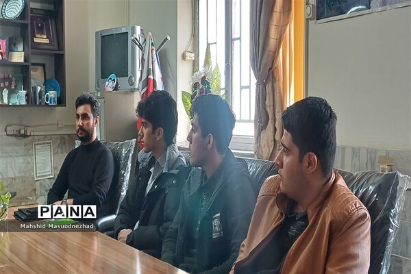 نشست همفکری اعضای قرارگاه میدان ۱۴صفر ۲ تربت حیدریه