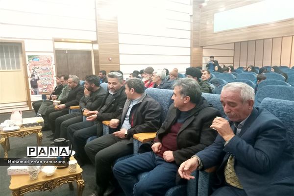 شب شعر انقلاب به‌مناسبت دهه مبارک فجر