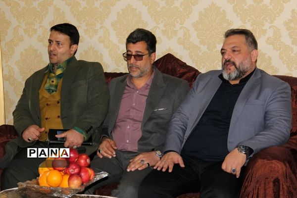 تقدیر از خانواده شهدا در فشافویه