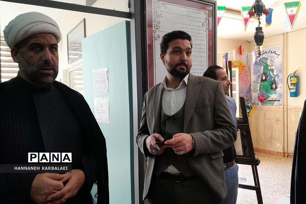 آیین افتتاحیه مدارس انقلاب ناحیه۲ بهارستان