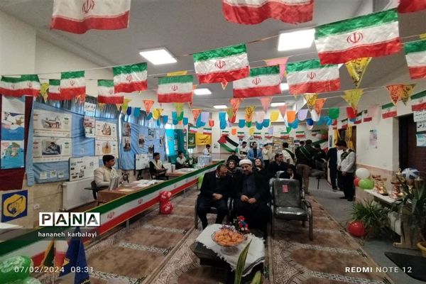 آیین افتتاحیه مدارس انقلاب ناحیه۲ بهارستان