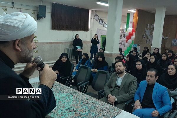 آیین افتتاحیه مدارس انقلاب ناحیه۲ بهارستان