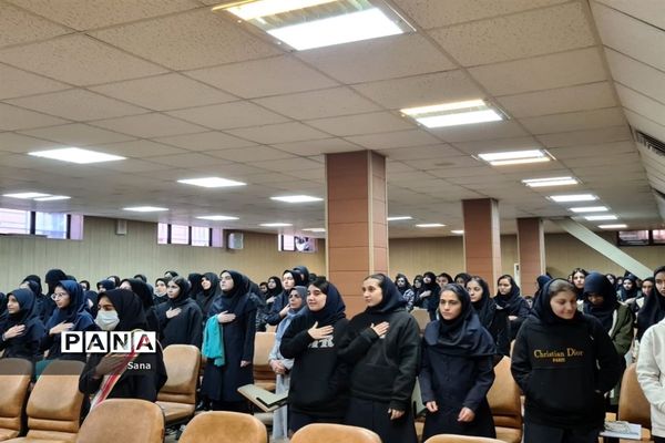 آئین جشن دهه فجر و عید مبعث در دبیرستان فرهنگ ۱۳