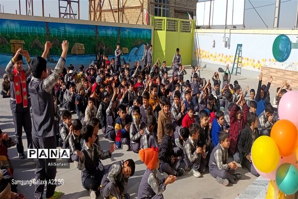 جشن مبعث در مدرسه پویندگان فرهنگ خلیل‌آباد