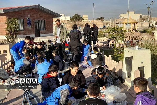 اردو در هوای پاک و اجرای بازی‌های همگانی در مدرسه شهید بهشتی یک ناحیه یک شهرری