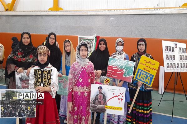 مراسم یاوران انقلاب دختران ناحیه ۷ مشهد