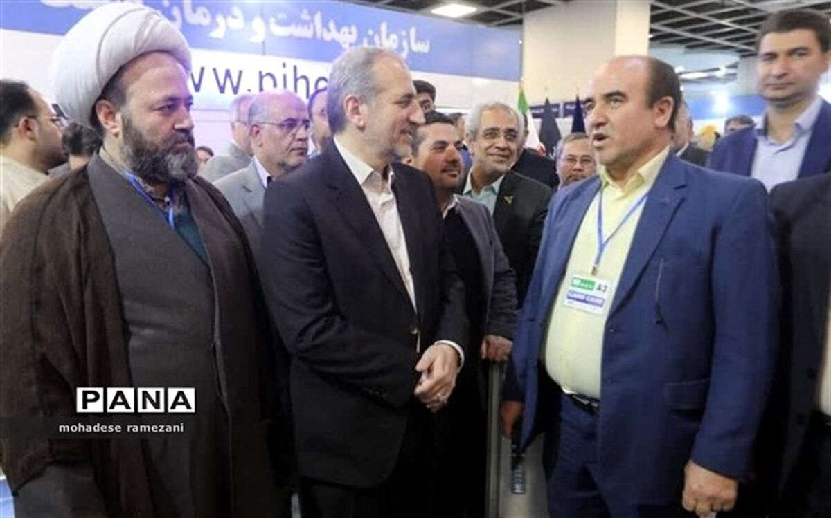 اقدامات چشمگیر صنعت نفت و گاز در دوران پس از انقلاب قابل تحسین است