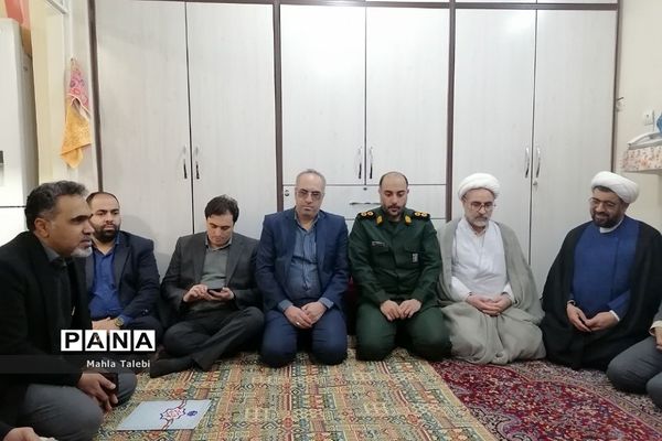 بازدید از خانواده شهید جعفری و شهیده قره داغی باحضور مسئولین صباشهر