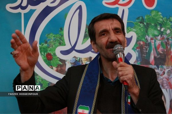 مانور یاوران انقلاب در بهارستان دو