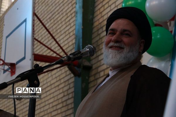 مانور یاوران انقلاب در بهارستان دو