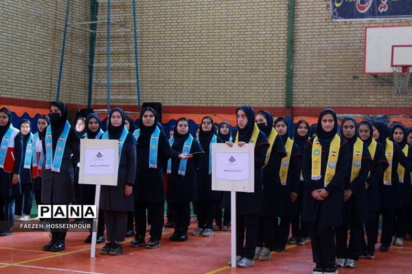 مانور یاوران انقلاب در بهارستان دو