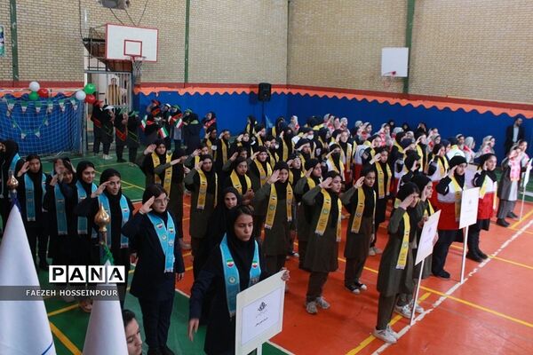 مانور یاوران انقلاب در بهارستان دو