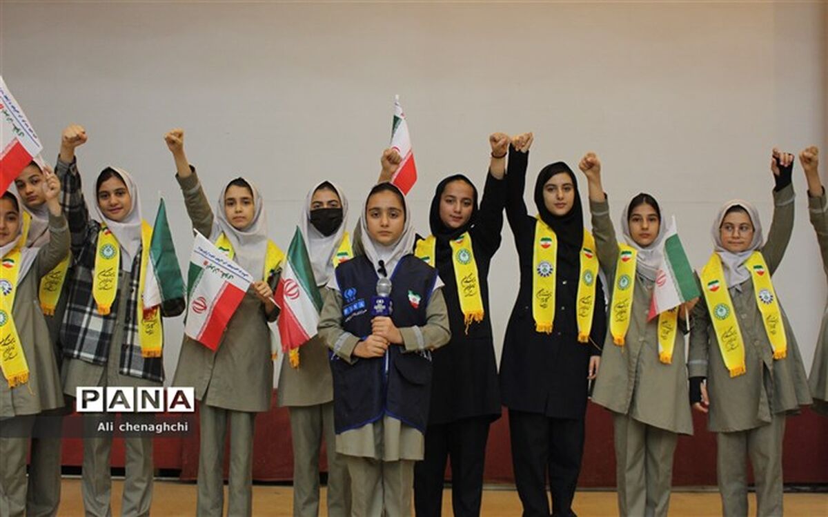باشکوه تر از گذشته در راهپیمایی ۲۲ بهمن شرکت می کنیم / فیلم