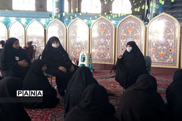 میز خدمت در نمازجمعه شهرستان قدس به‌مناسبت دهه فجر در شهرستان قدس