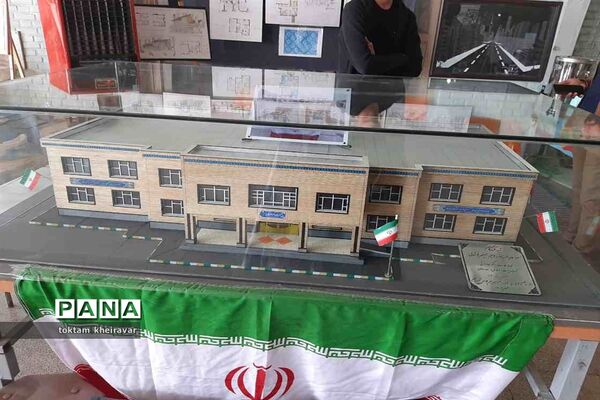 برپایی نمایشگاه انقلاب در مصلی امام خامنه ای شیروان