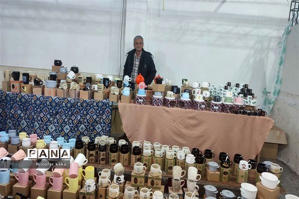 نمایشگاه گل و گیاه و سوغات درقائمشهر