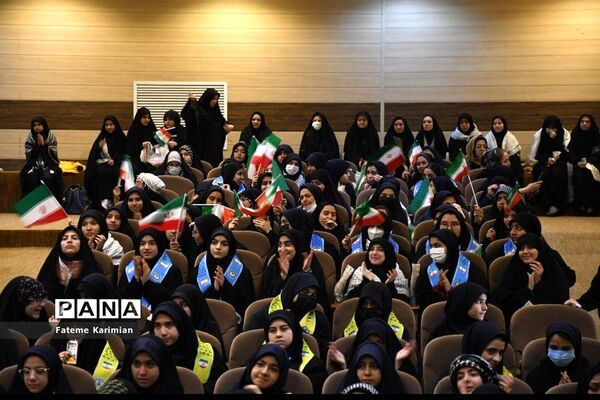 جشن سالگرد پیروزی انقلاب اسلامی در ناحیه چهار مشهد مقدس