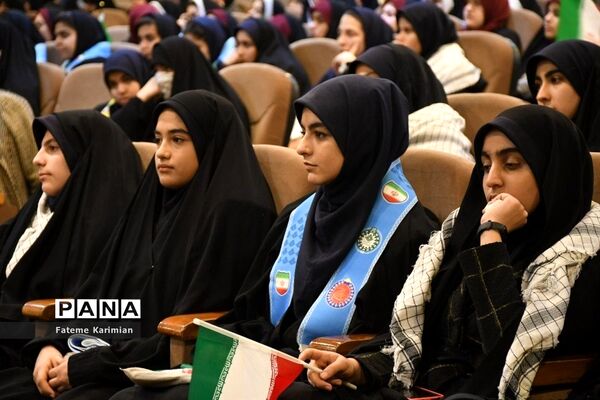 جشن سالگرد پیروزی انقلاب اسلامی در ناحیه چهار مشهد مقدس