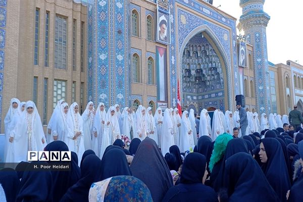 نخستین اجرای سرود »فرمانده مهدی» در مسجد مقدس جمکران-2