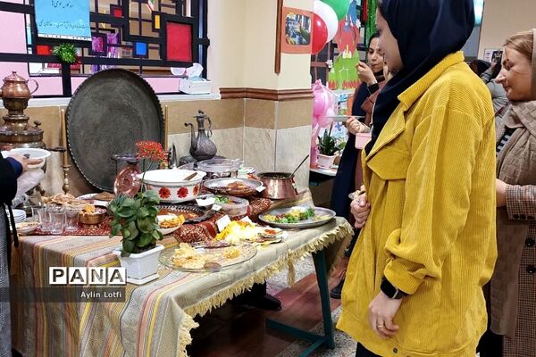 دهه فجر و مبعث رسول الله در دبستان ۱۵ خرداد