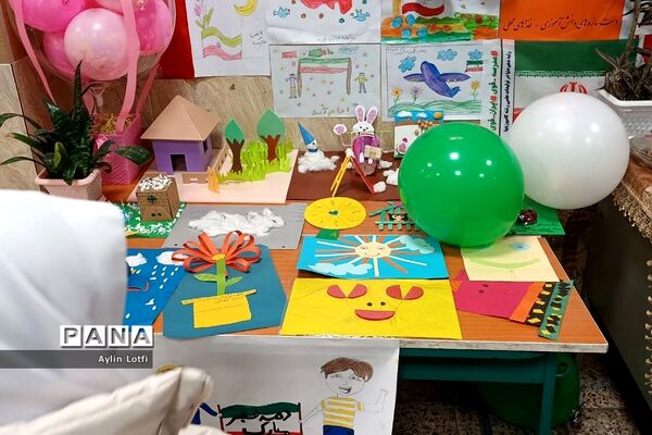 دهه فجر و مبعث رسول الله در دبستان ۱۵ خرداد