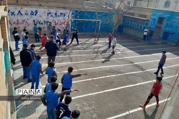 فینال مسابقات جام شهید سلیمانی در دبستان شهید بهشتی یک ناحیه یک شهرری