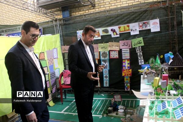 نمایشگاه تولیدات هنرستان‌های فنی حرفه‌ای و کار دانش استان بوشهر